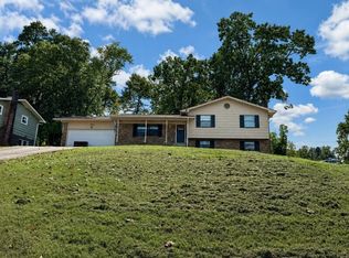 1606 Lisa Lynn Dr, Hixson, TN 37343