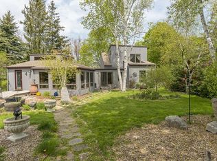 4 Marshall St, Rockport, MA 01966