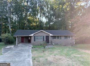 2959 Bobolink Dr, Rex, GA 30273