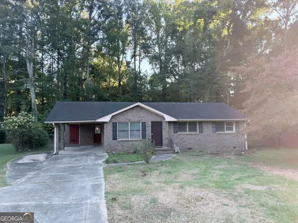 2959 Bobolink Dr, Rex, GA 30273
