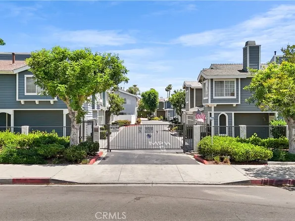 15058 Providence Ln, North Hills, CA 91343