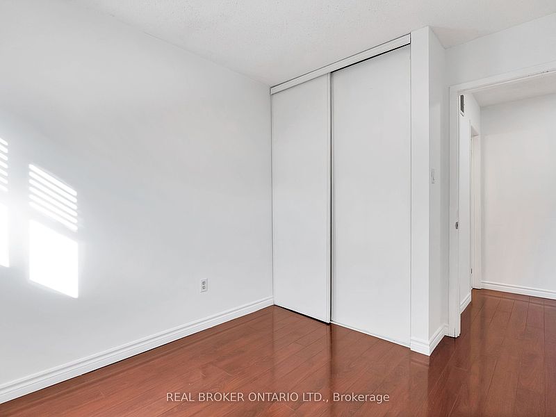 Mississauga House for rent - 3 Bedrooms — photo 13