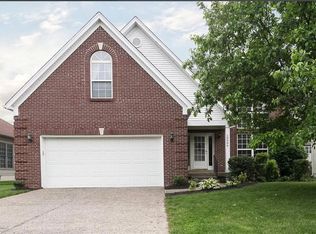 10006 Spring Gate Dr, Louisville, KY 40241