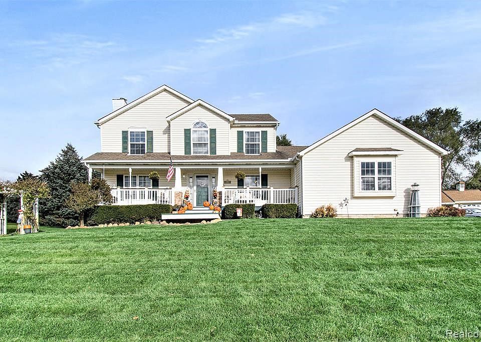 1st image of 7340 Silver Cove Ct