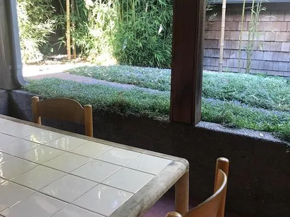 4014 Evanston Ave N #B, Seattle, WA 98103