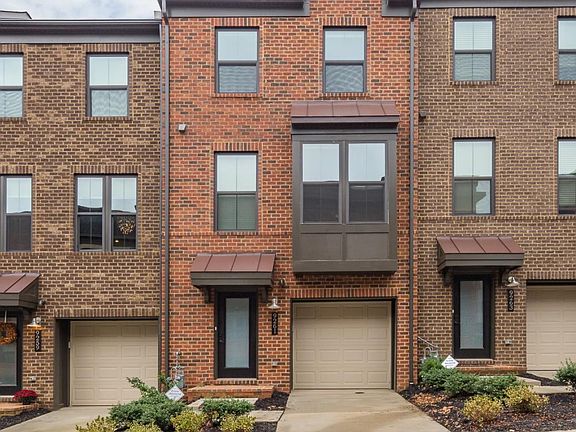 4th image of 9261 Wood Violet Ct