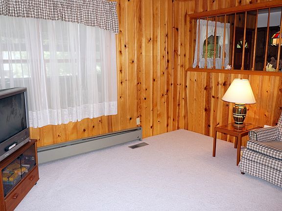 4th image of 33270 Walston Walk Ct