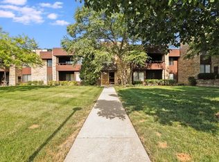 1352 N Sterling Ave UNIT 101C, Palatine, IL 60067