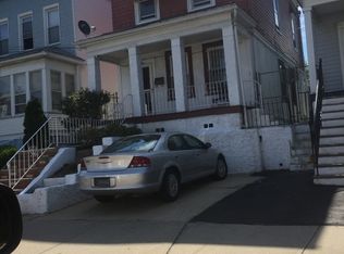 1086 Grove St, Irvington, NJ 07111