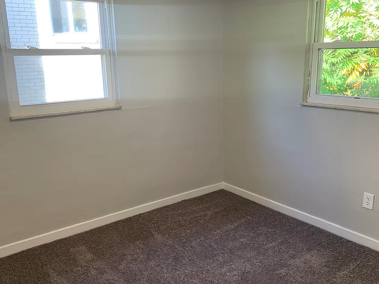 3914 Meadowbrook Blvd — Photo 11