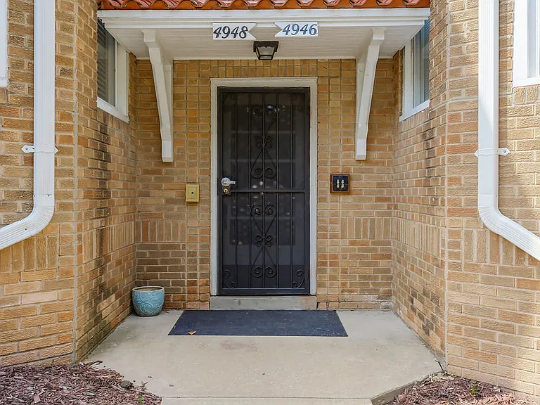 4948 Walnut St #1 — Photo 17