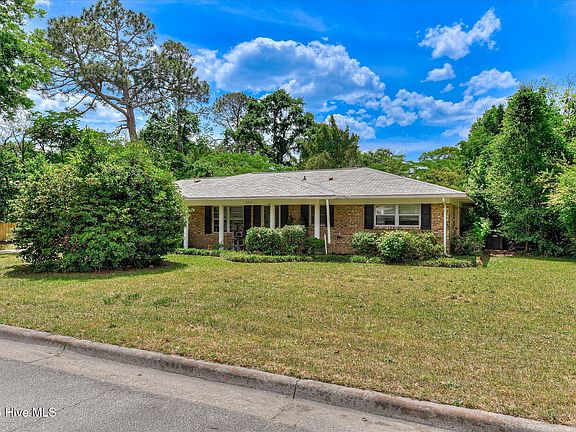 3rd image of 2903 Doral Drive