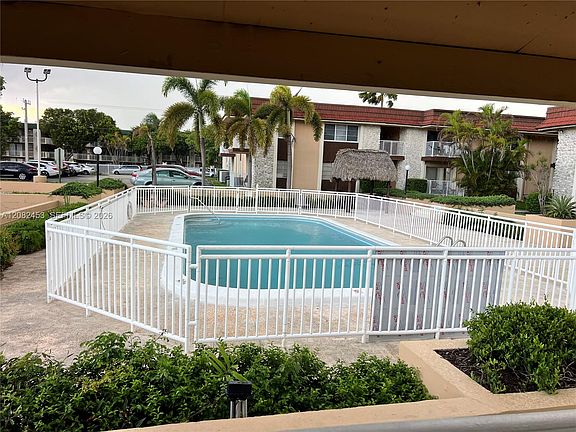 5th image of 5501 SW 77th Ct APT 102C