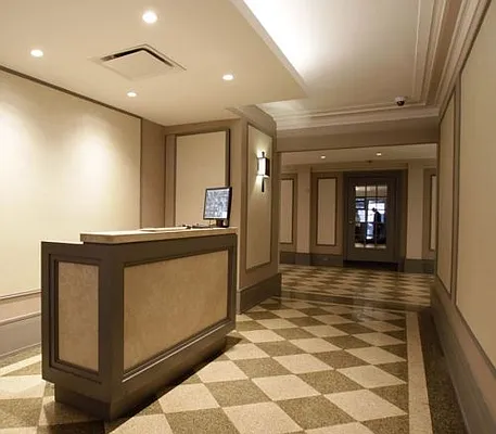 Rented by Stonehenge NYC LLC | media 9