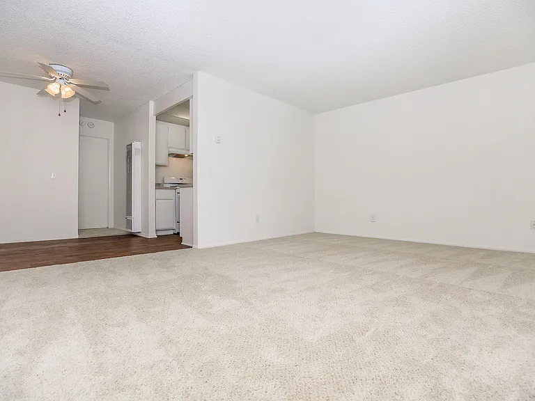 Tamarack Woods Apartment Homes — Photo 11