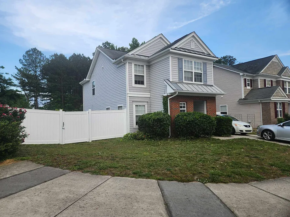 2434 Quarry Ridge Ln