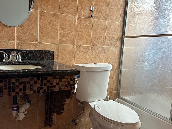 5th image of 1235 N 15th St APT 3