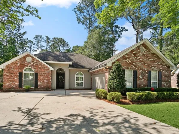 2063 Olvey Dr, Mandeville, LA 70448