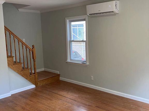 3rd image of 91-10 222nd St