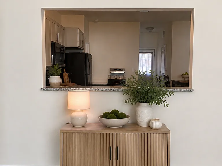 113 W Langdon Ave #2 — Photo 4