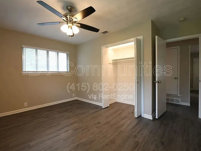 1607 Anthony St — Photo 14