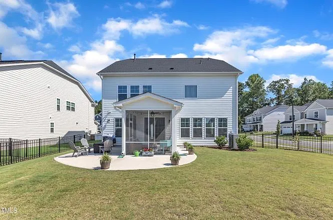1526 Cloverfield Ct — Photo 33