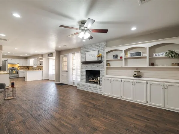 10108 S Kingsgate Rd, Oklahoma City, OK 73159