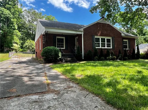 4506 Starmount Dr, Greensboro, NC 27410