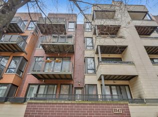 2247 W Wabansia Ave APT 103, Chicago, IL 60647