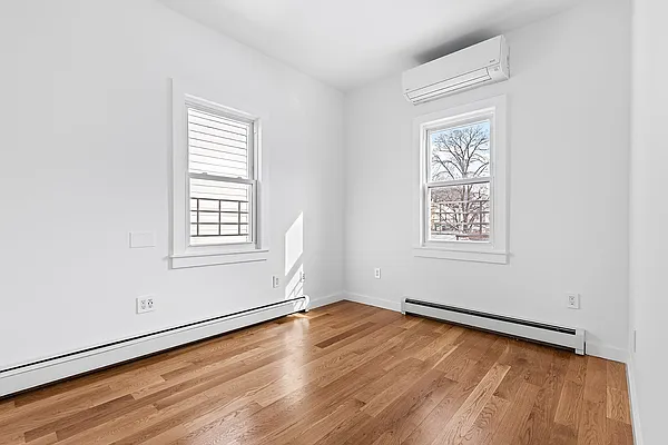 Sold by Corcoran | media 16