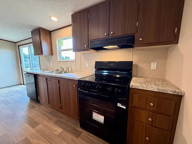 4507 Big Tank Rd — Photo 7