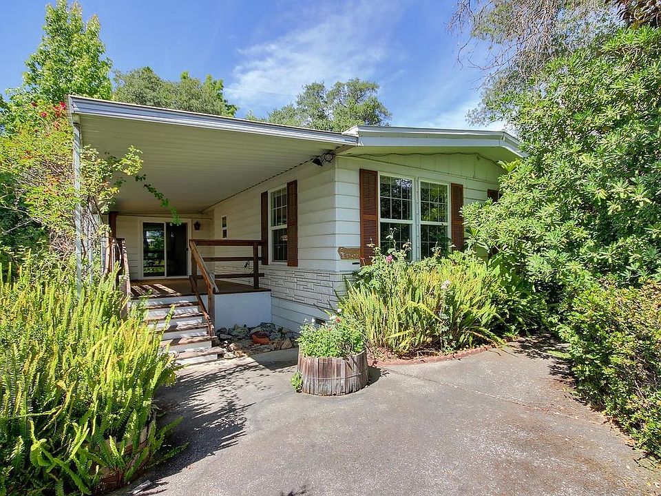 1st image of 486 Nugget Dr