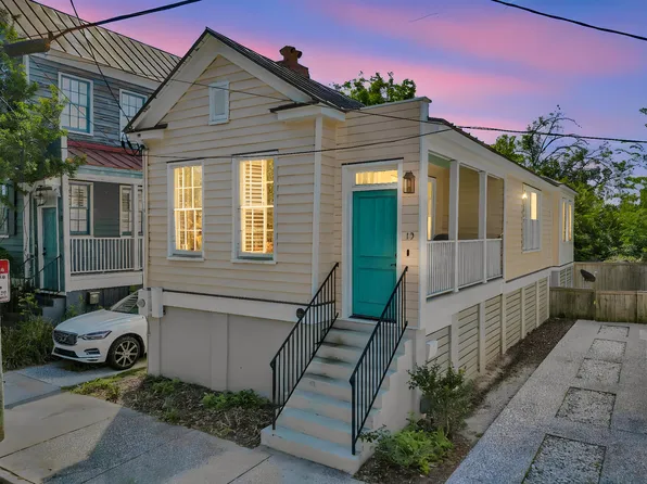 19 Ashton St, Charleston, SC 29403
