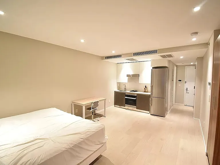 42-50 27th St #6D — Photo 6