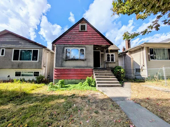 5555 Knight St, Vancouver, BC V5P 2V1