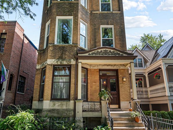 1049 W Wellington Ave, Chicago, IL 60657 condo