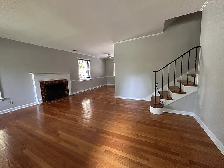 833 Westwood Pl — Photo 6