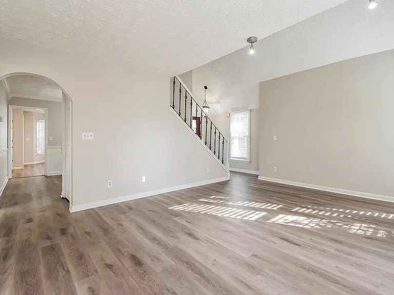 4805 Shallow Farm Dr — Photo 6
