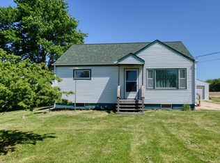 761 W Warren Woods Rd, Galien, MI 49113