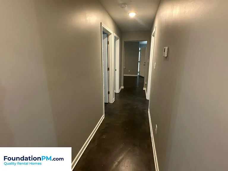 4923 Shayne Cv — Photo 10