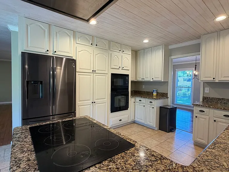 125 Camp Ground Rd — Photo 22