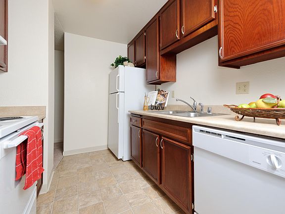 2nd image of 3823 Colina Dorada Dr APT C205