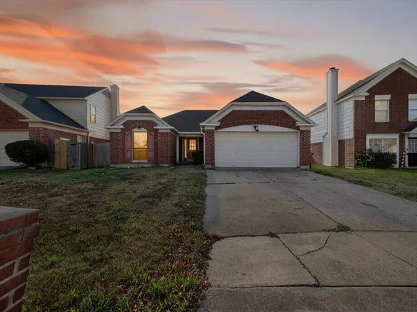 920 Danforth Pl, Arlington, TX 76017