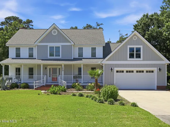 1929 Kingfisher Drive, Morehead City, NC 28557