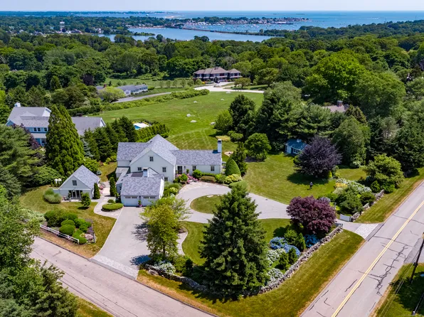 86 Montauk Avenue, Stonington, CT 06378