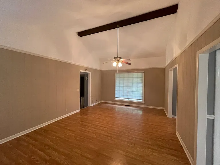 119 Trousdale Dr — Photo 20