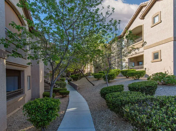 8250 N Grand Canyon Dr, Las Vegas, NV