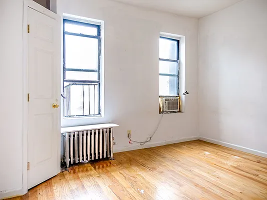 Rented by RENTBK LLC | media 2