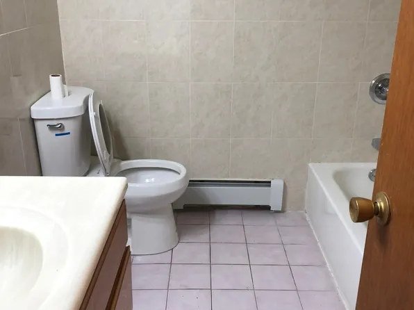 80 Bay 46th St APT 3, Brooklyn, NY 11214