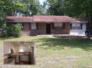 42 Marie Cir, Crawfordville, FL 32327